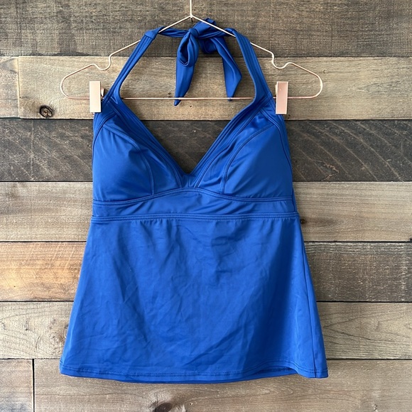 Title Nine Women's Set It and Forget It Halter Tankini Top in Navy Blue - Picture 2 of 6